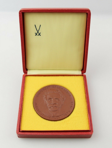 e12247 Meissen Medaille Albert Schweitzer Ehrfurcht vor dem Leben